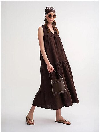 Vestido midi de muselina con cuello en v, sin mangas y bolsillos de mixray