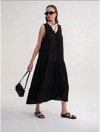 Vestido midi de muselina con cuello en v, sin mangas y bolsillos de mixray