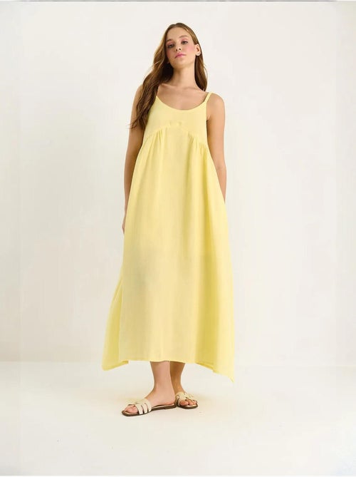 Vestido midi de muselina texturizada con bolsillo lucci - Kiabi Vestido midi de muselina texturizada con bolsillo lucci - Kiabi