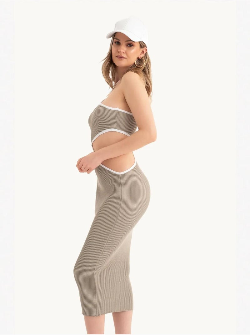 Vestido midi de un solo hombro con corte lateral Beige natural - Kiabi