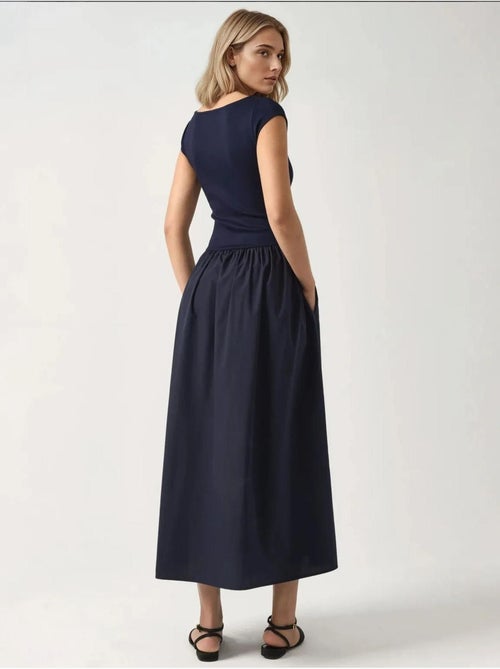 Vestido midi en contraste hiccup - Kiabi Vestido midi en contraste hiccup - Kiabi