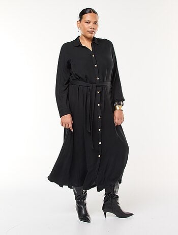 Vestido midi estampado con cinturón y automáticos