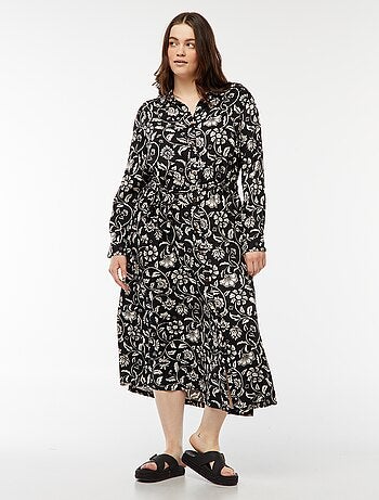 Vestido midi estampado con cinturón y automáticos
