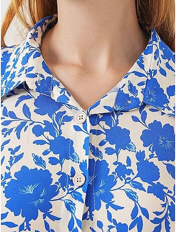 Vestido midi estampado con corte en a y cuello camisero bdart