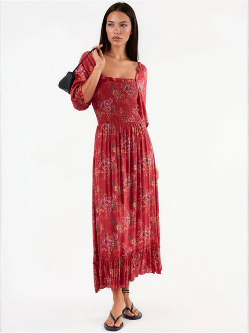 Vestido midi floral con cuello cuadrado busem - Kiabi Vestido midi floral con cuello cuadrado busem - Kiabi