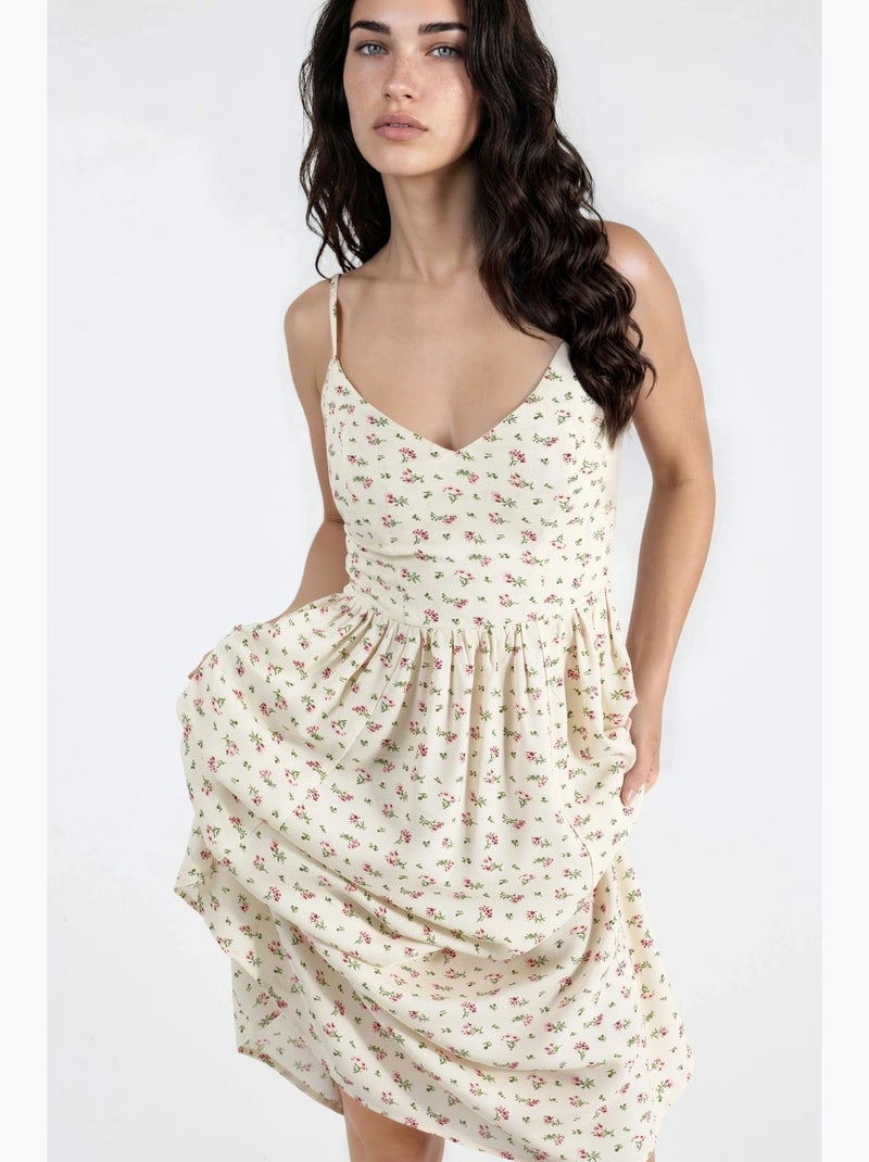 Vestido midi floral con cuello en v hiccup Beige - Kiabi