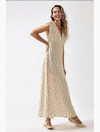Vestido midi floral con cuello en v hiccup