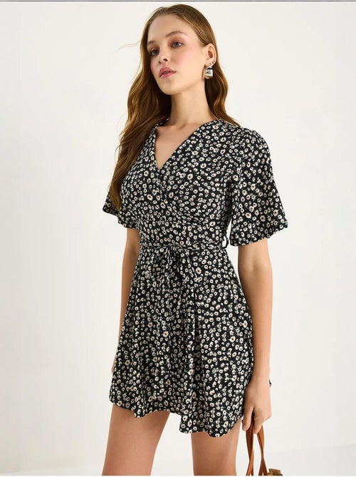 Vestido midi floral con escote en v y abertura lucci - Kiabi