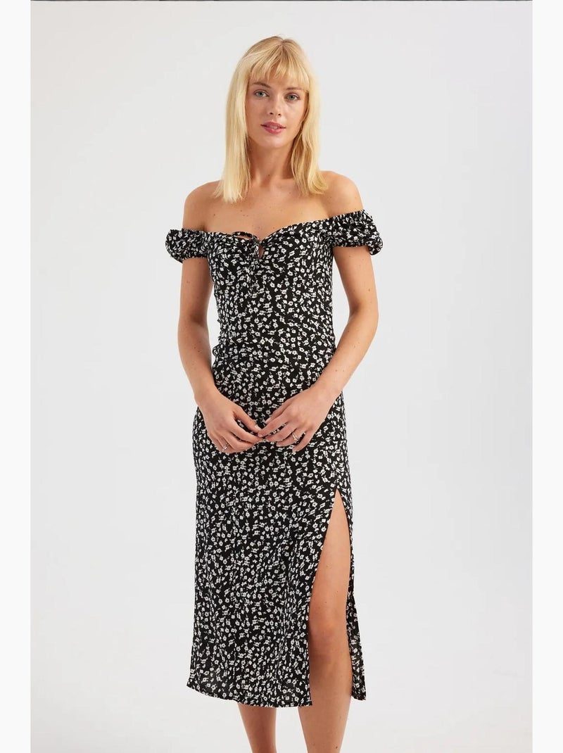 Vestido midi floral con hombros descubiertos y abertura lateral hiccup Negro - Kiabi