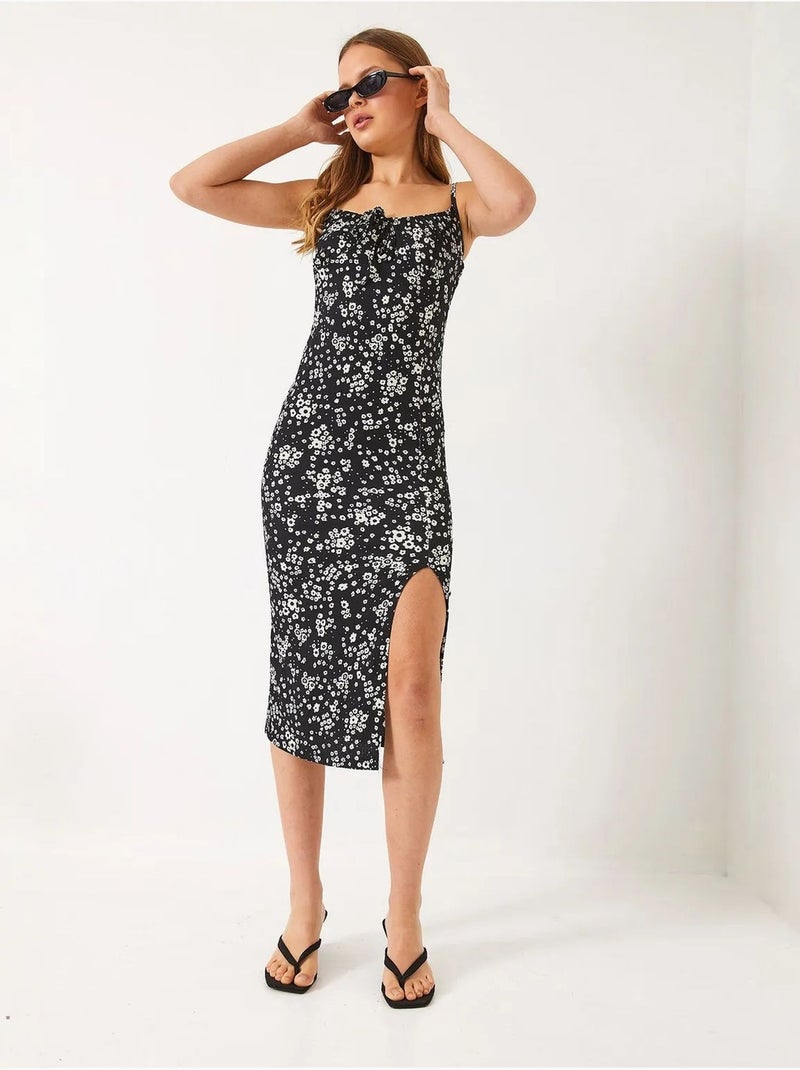 Vestido midi floral de escote cuadrado lucci Negro - Kiabi
