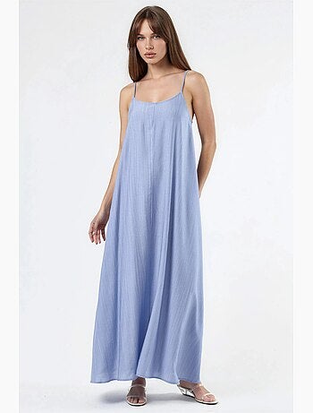 Vestido midi lencero con cuello en u y corte holgado busem