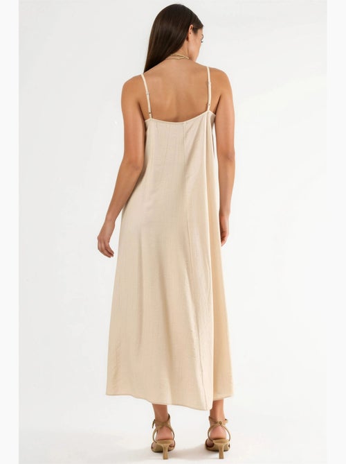 Vestido midi lencero con cuello en v busem - Kiabi Vestido midi lencero con cuello en v busem - Kiabi