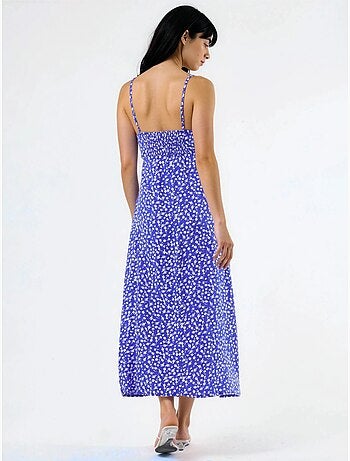 Vestido midi lencero floral con cuello de corazón busem