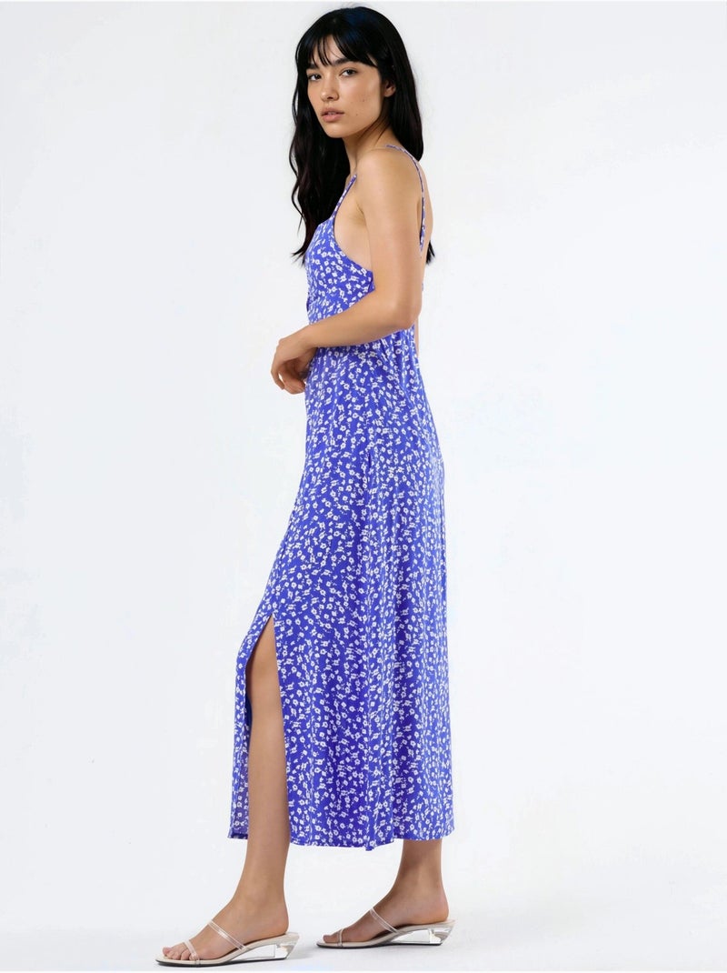 Vestido midi lencero floral con cuello de corazón busem Azul eléctrico - Kiabi