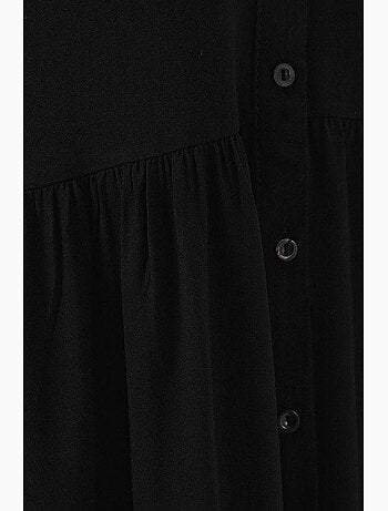 Vestido midi sin mangas con botones y cuello camisero de bdart