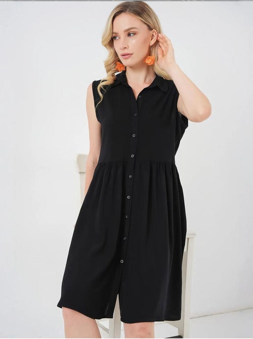 Vestido midi sin mangas con botones y cuello camisero de bdart - Kiabi Vestido midi sin mangas con botones y cuello camisero de bdart - Kiabi