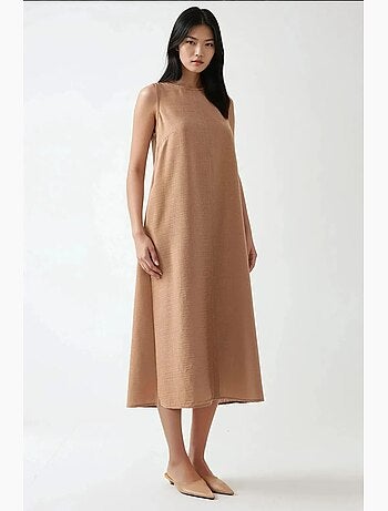 Vestido midi sin mangas con cuello redondo y tacto de lino hiccup