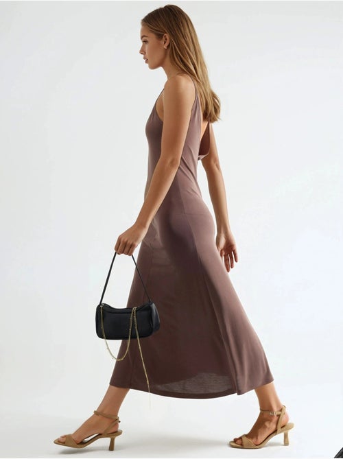 Vestido midi sin mangas con escote en v de busem - Kiabi
