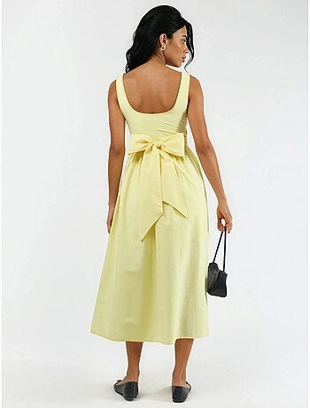 Vestido midi sin mangas con escote redondeado busem