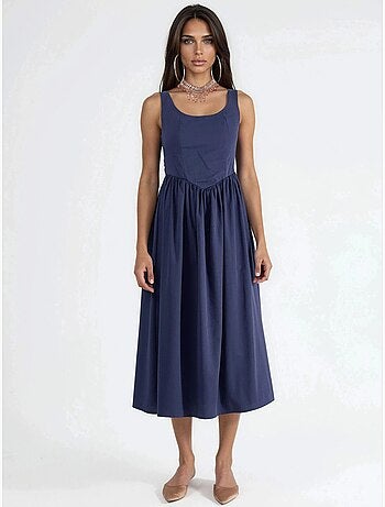 Vestido midi sin mangas con escote redondeado busem