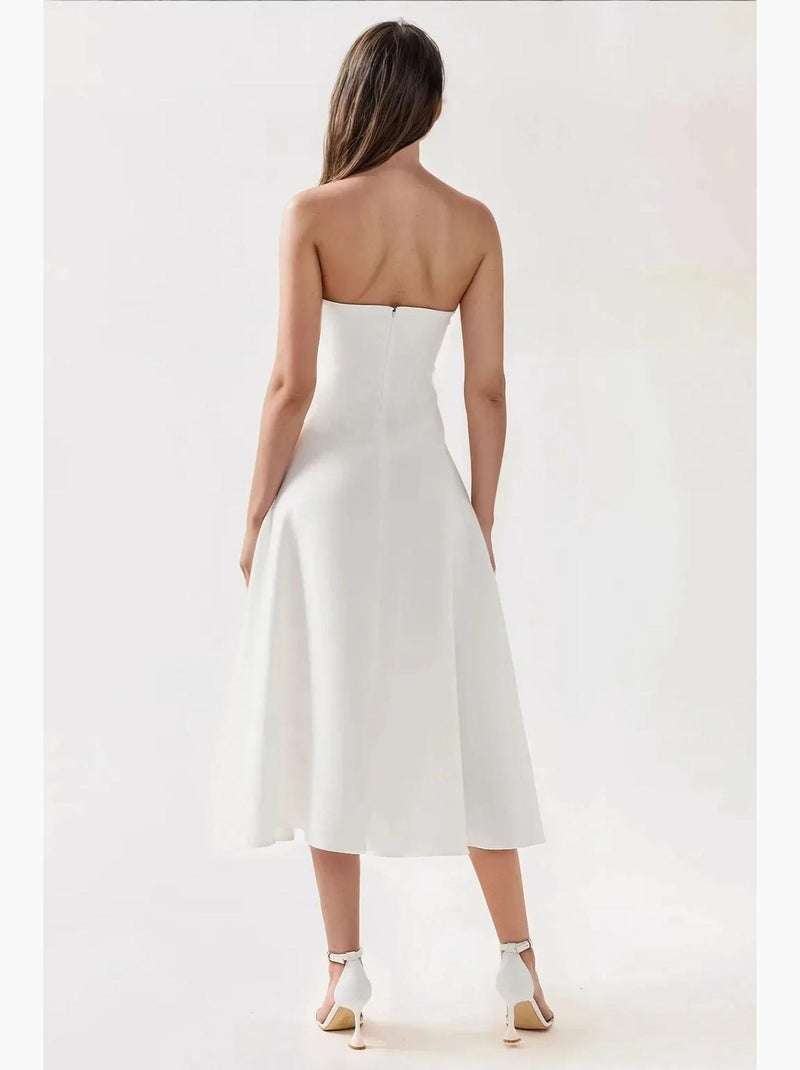 Vestido midi sin tirantes con corte en a hiccup Blanco - Kiabi