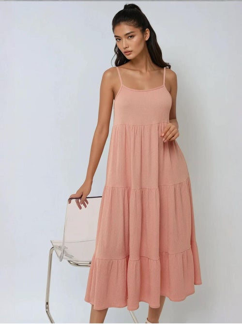 Vestido midi texturizado con corte en A - Kiabi Vestido midi texturizado con corte en A - Kiabi