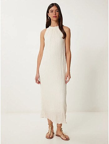 Vestido midi texturizado con cuello halter istanbul