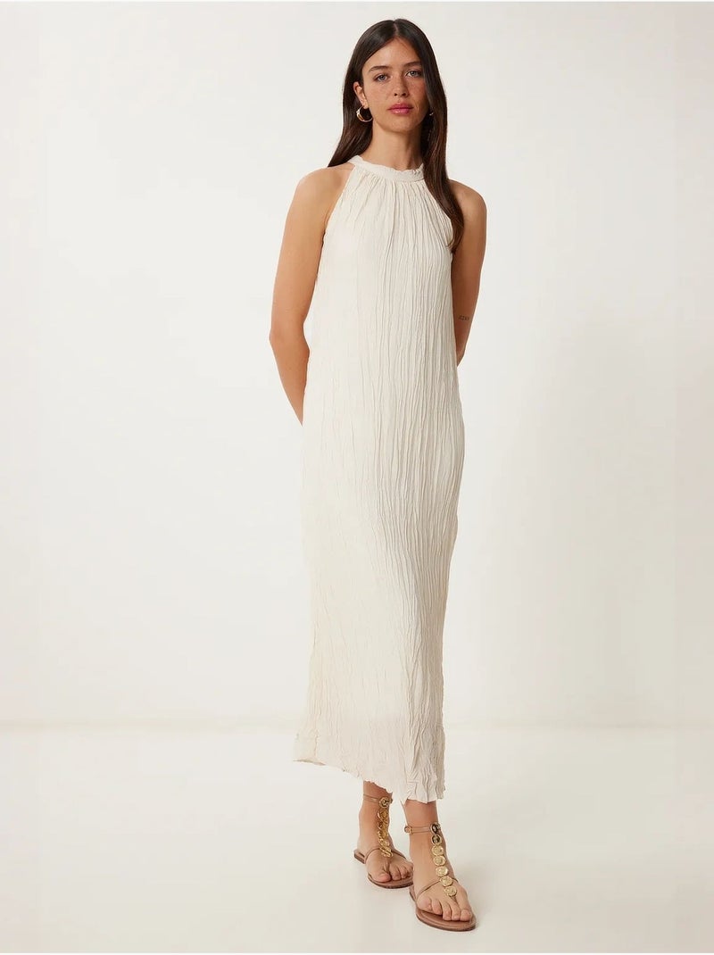 Vestido midi texturizado con cuello halter istanbul Crema - Kiabi