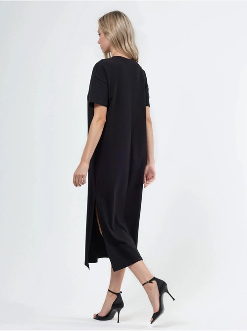 Vestido midi tipo camiseta con cuello redondo busem - Kiabi Vestido midi tipo camiseta con cuello redondo busem - Kiabi