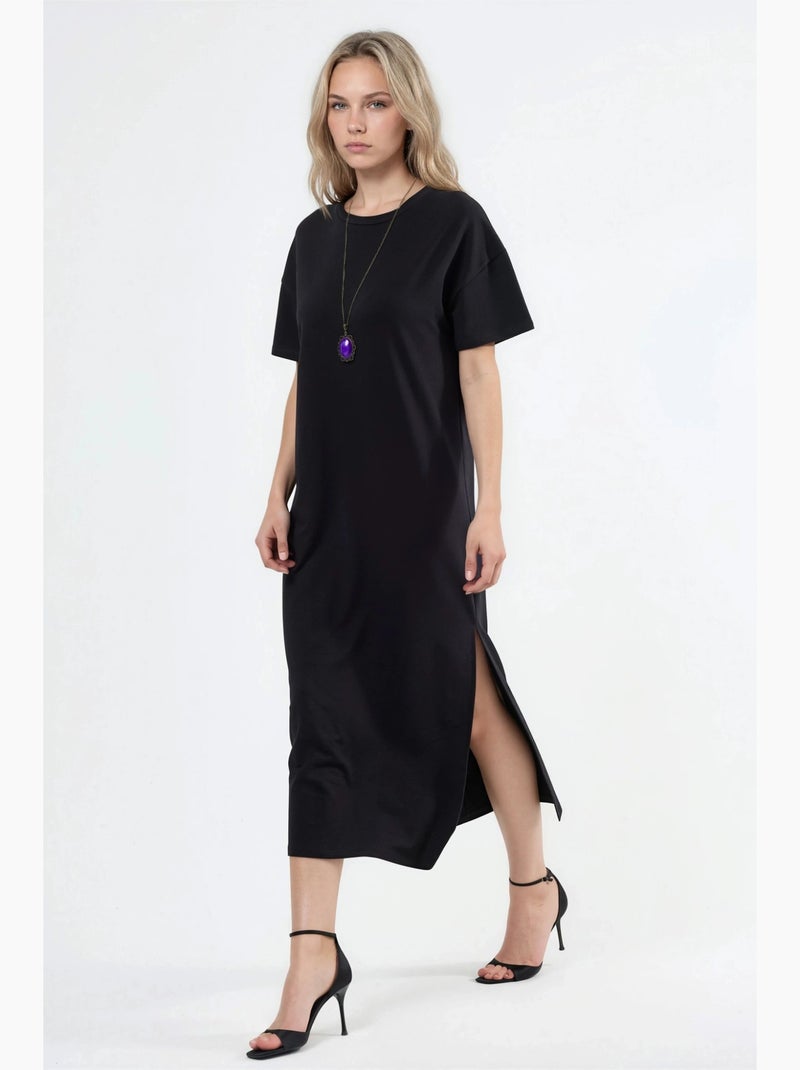 Vestido midi tipo camiseta con cuello redondo busem Negro - Kiabi