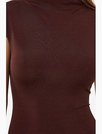 Vestido mini ajustado con cuello redondo hiccup