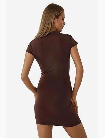 Vestido mini ajustado con cuello redondo hiccup
