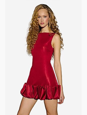 Vestido mini ajustado con espalda abierta y detalle de dobladillo abullonado hiccup