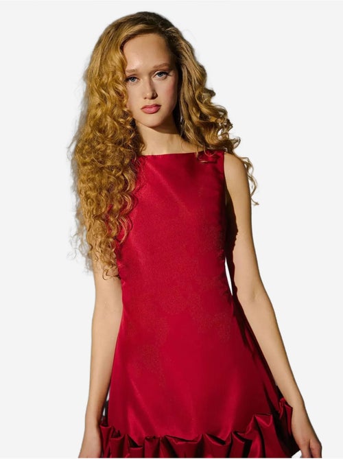 Vestido mini ajustado con espalda abierta y detalle de dobladillo abullonado - Kiabi