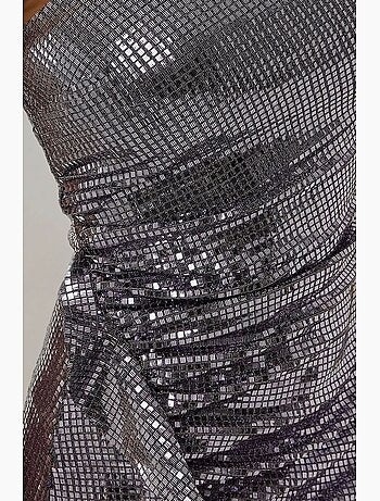 Vestido mini ajustado con lentejuelas y detalle drapeado, sin tirantes hiccup