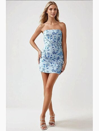 Vestido mini ajustado con textura y sin tirantes hiccup