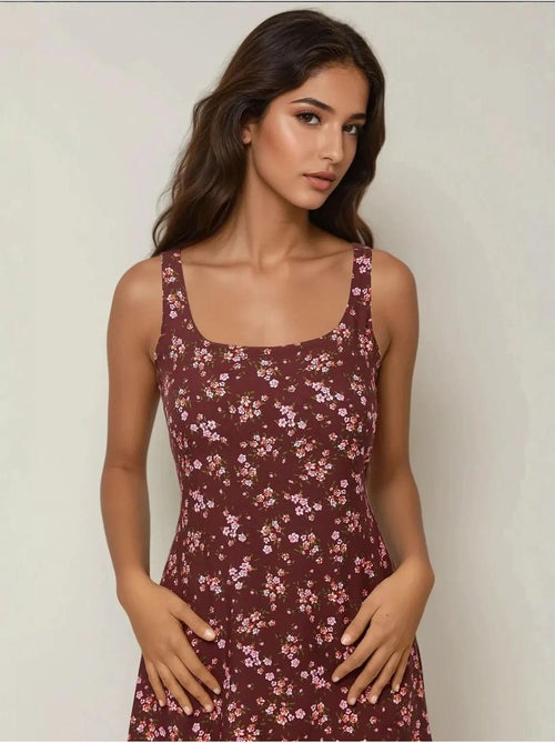 Vestido mini ajustado estampado con cuello en u hiccup - Kiabi Vestido mini ajustado estampado con cuello en u hiccup - Kiabi