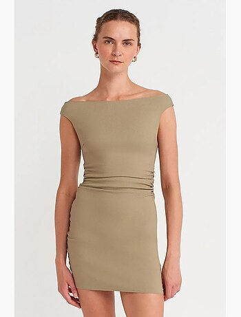 Vestido mini bardot ajustado dilvin