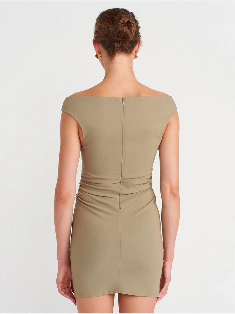 Vestido mini bardot ajustado dilvin Caqui - Kiabi