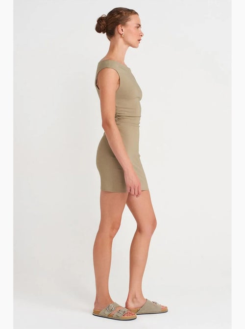 Vestido mini bardot ajustado dilvin - Kiabi Vestido mini bardot ajustado dilvin - Kiabi