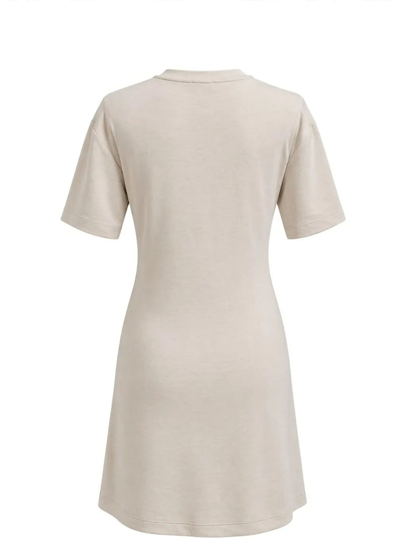 Vestido mini camiseta con cuello redondo y accesorio de piedra mixray Beige arcilla - Kiabi
