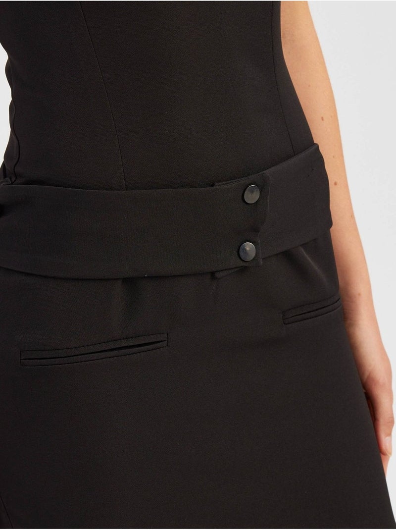 Vestido mini con cuello barco y detalle de cinturón Negro - Kiabi