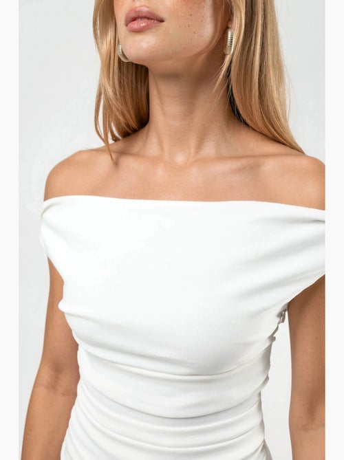 Vestido mini con cuello barco y hombros descubiertos hiccup - Kiabi