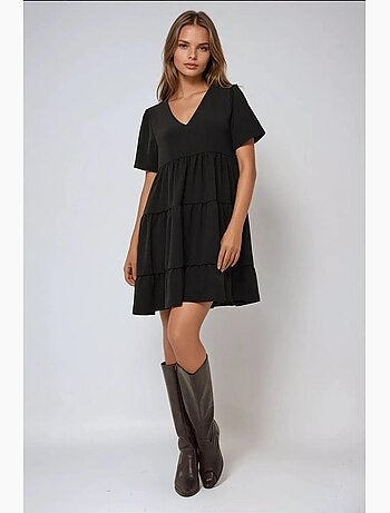Vestido mini con escote en v y corte a hiccup