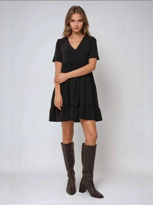 Vestido mini con escote en V y corte A - Kiabi Vestido mini con escote en V y corte A - Kiabi