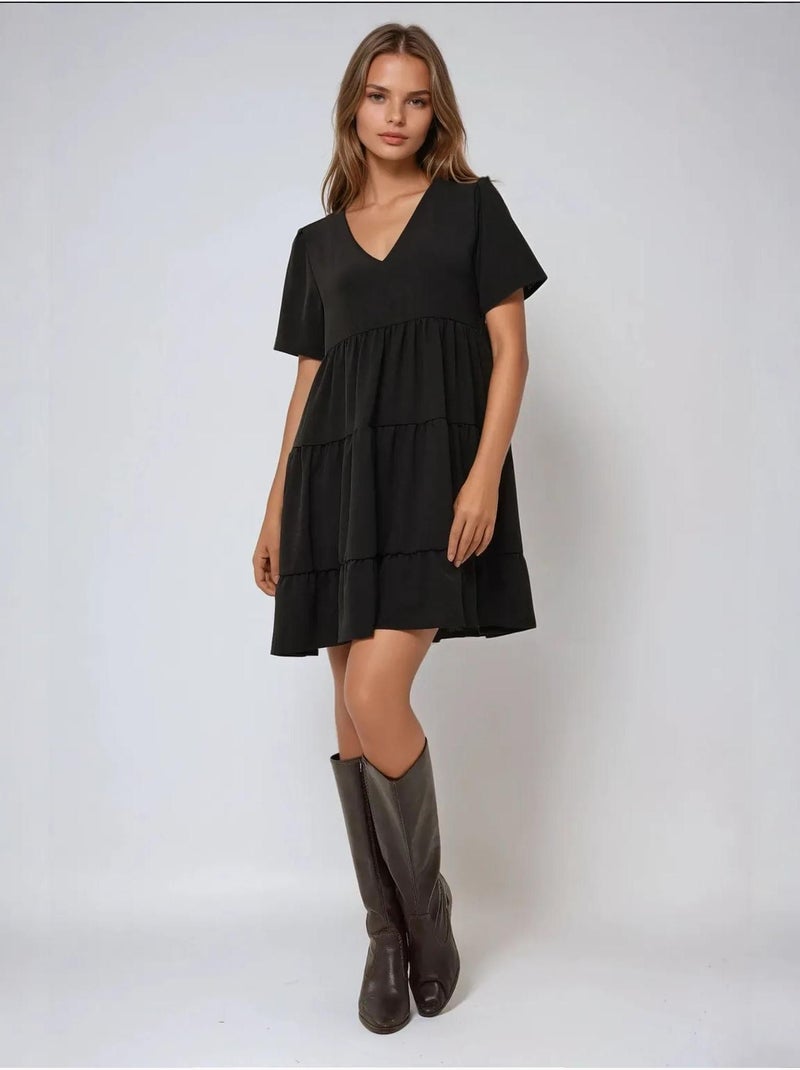Vestido mini con escote en V y corte A Negro - Kiabi