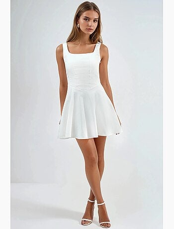 Vestido mini de corte a con cuello cuadrado y cierre de cremallera hiccup