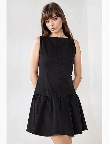 Vestido mini de corte a sin mangas con detalle de botones hiccup