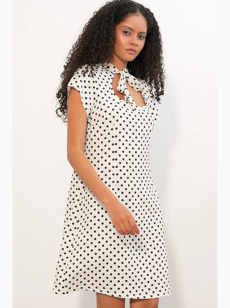 Vestido mini de corte evasé con lunares y lazo bdart Blanco roto - Kiabi