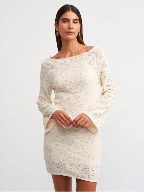 Vestido mini de encaje entallado dilvin - Kiabi Vestido mini de encaje entallado dilvin - Kiabi